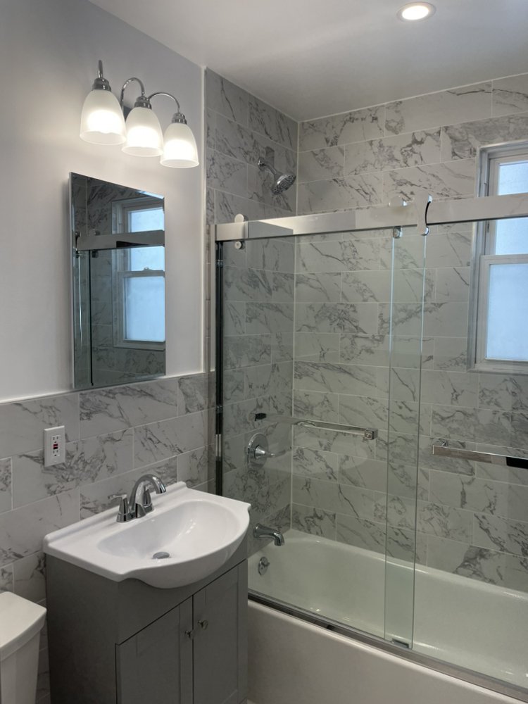 Marble Estate Suite