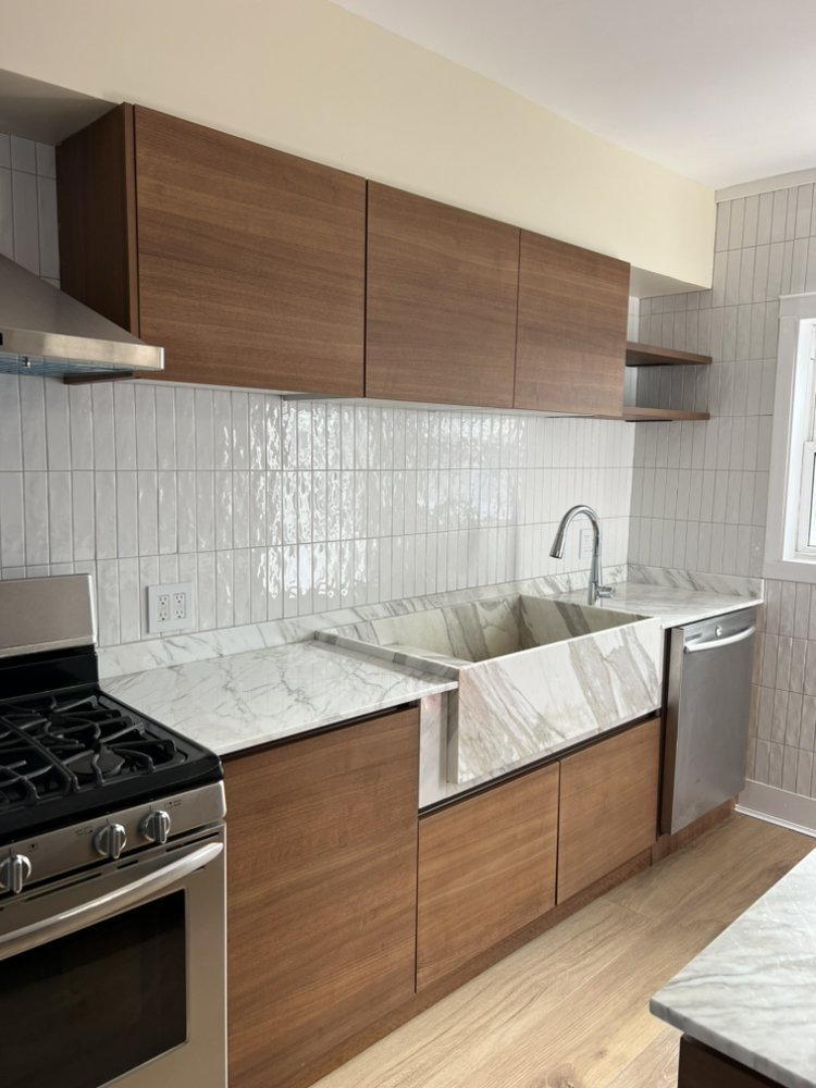 White luxury kitchen